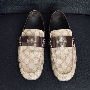 - Gucci | men's moccasin | GG Supreme | Monogram